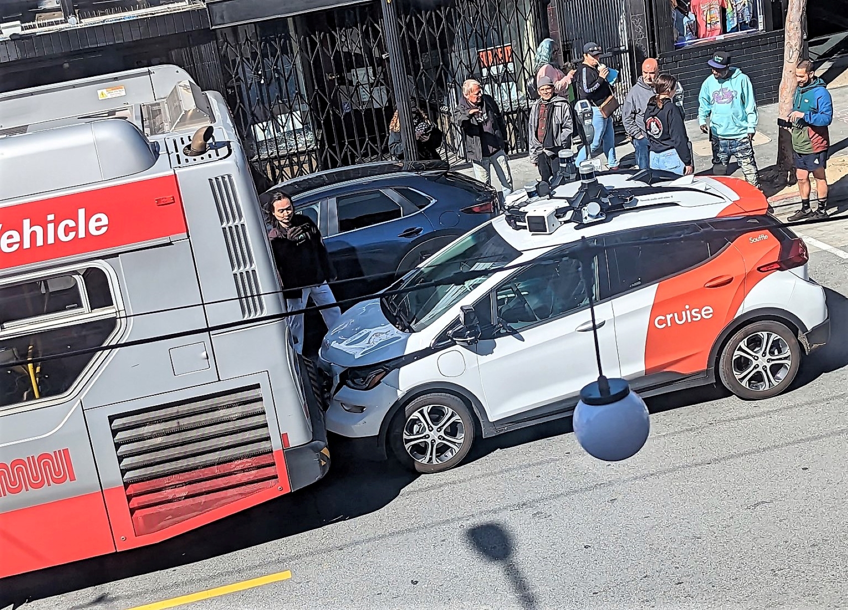 Enseñar a sus coches autónomos a tocar el claxon es un desafío