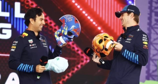 Checo Pérez y Max Verstappen en el GP de México / X RED BULL