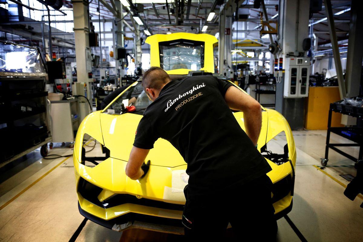 Lamborghini afronta incierto 2020 tras su mejor año
